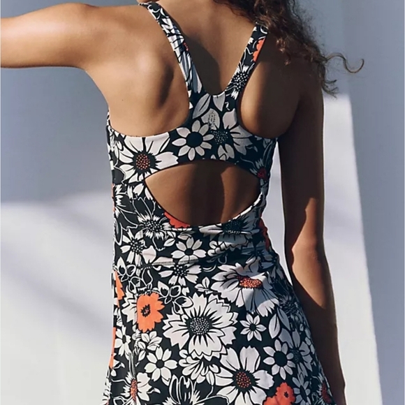 New Free People Movement Never Better Printed Dress Graphic Floral Tuxedo XS NWT - Picture 6 of 10